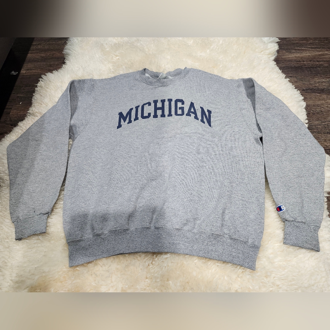 Champion Gray Crewneck With Navy Michigan Arch Eco Fleece Size Large